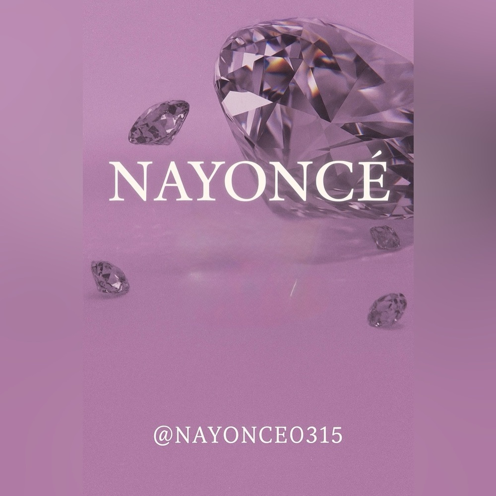 I AM CURRENTLY LIVE!!! STEALS & DEALS WITH NAYONCE NOW! - Picture 1 of 1